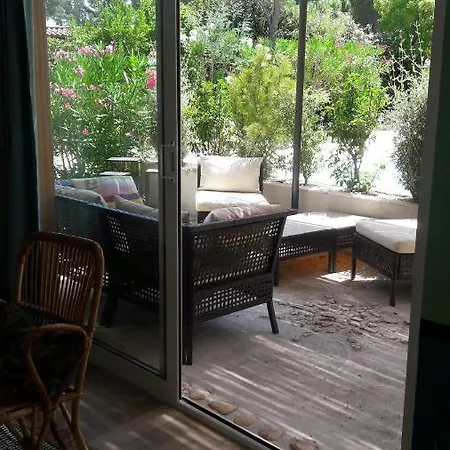 Guest house La Grenotte Au Castellet *