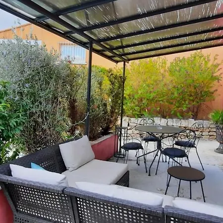 Guest house La Grenotte Au Castellet *